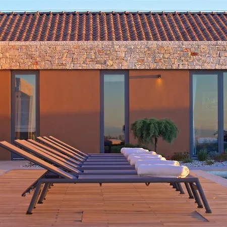 Tramonto Бртонигла